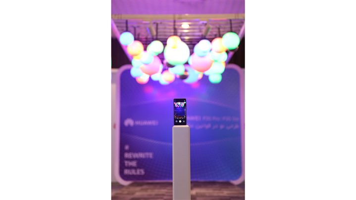 از گوشی‌های جدید سری P    Huaweiبا حضور اهالی رسانه رونمایی شد