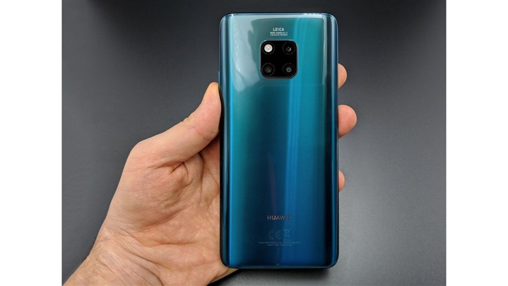 اولین شارژر بی‌سیم معکوس جهان