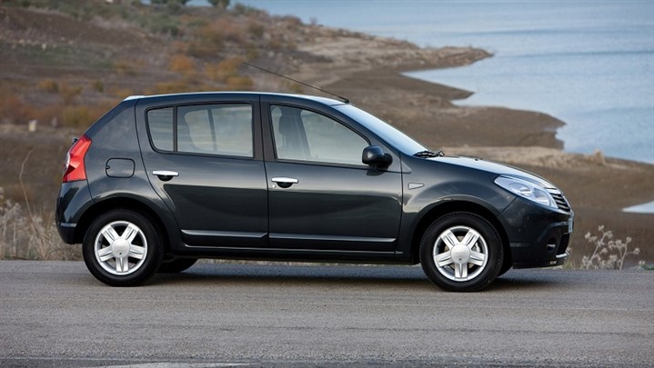 مشخصات فنی رنو ساندرو