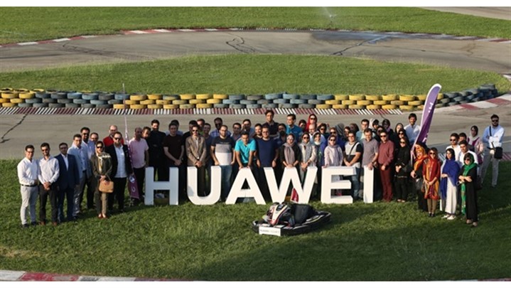 گوشی های سری Huawei nova 3 با حضور اصحاب رسانه رونمایی شد
