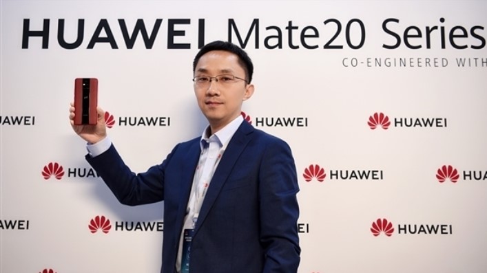 شارژ فوق سریع 40 واتی Huawei mate 20 pro
