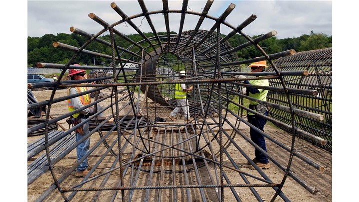 چرا باید میلگرد آناهیتا بخرید؟