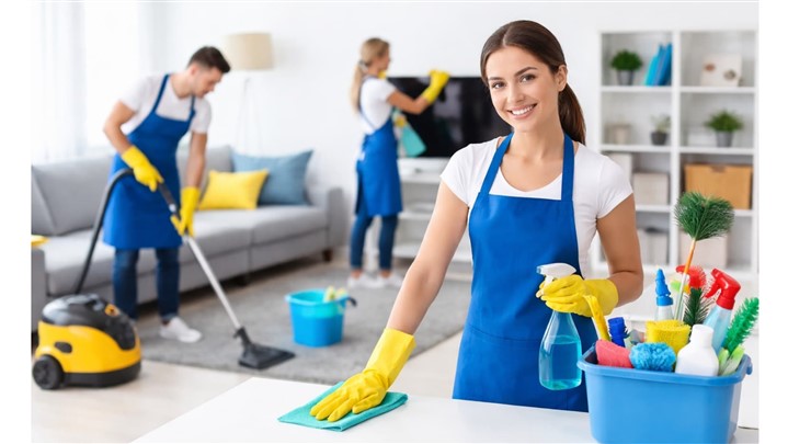 ۱۳ سال پیشگامی پاک پوینت در صنعت خدمات و جابجایی هوشمند