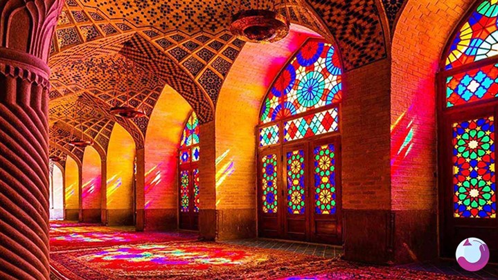 دلیل گرانی عجیب و غریب قیمت تور شیراز در سال 1403 چیست؟