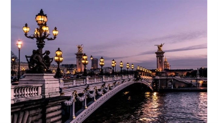 شرایط لازم برای اخذ اقامت تمکن مالی در فرانسه