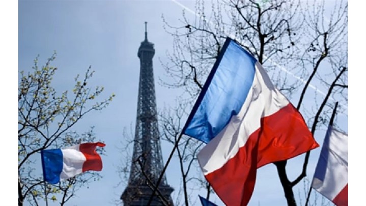 شرایط لازم برای اخذ اقامت تمکن مالی در فرانسه