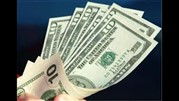 دلار بانکی ارزان و یورو گران شد