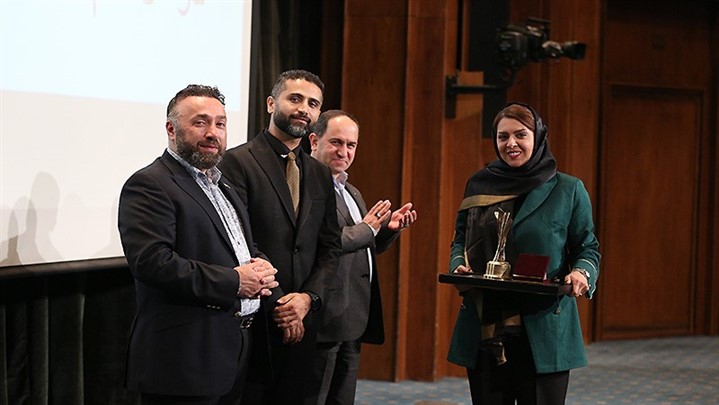 پایان کار اجلاس تجلیل از مدیر شایسته سال با تقدیر از مدیرعامل بیمه دات کام