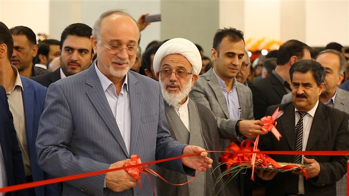 استقبال از مجتمع تجاری تفریحی اکومال 