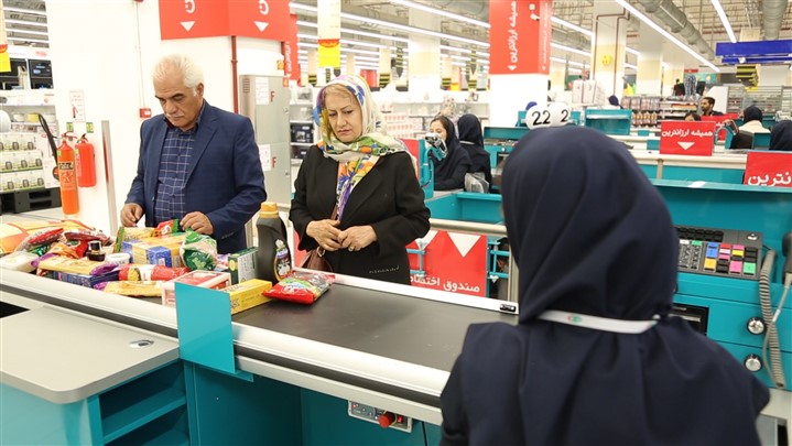 استقبال از مجتمع تجاری تفریحی اکومال 