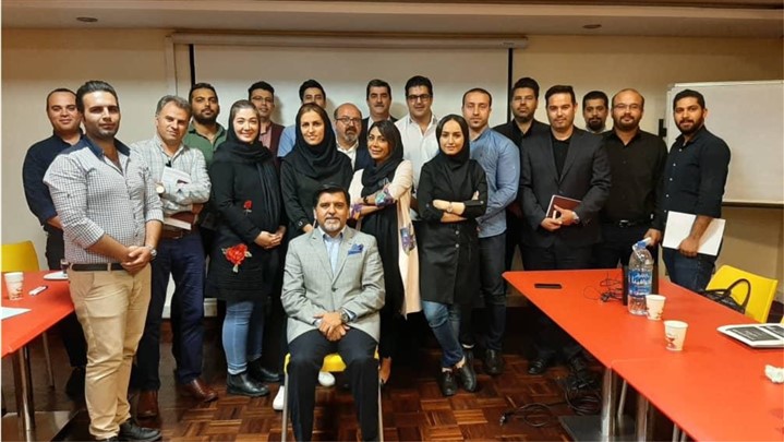برگزاری دوره آموزشی تکنیکهای متقاعدسازی مشتریان توسط دکترغلامرضا ابیاک برگزاری دوره آموزشی تکنیکهای متقاعدسازی مشتریان توسط دکترغلامرضا ابیاک