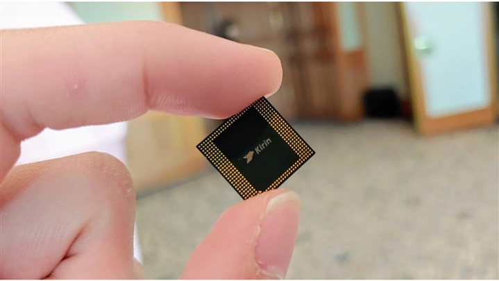 رکورد هوآوی در فروش ۱۰۵ میلیون گوشی هوشمند در نیمه اول 2020