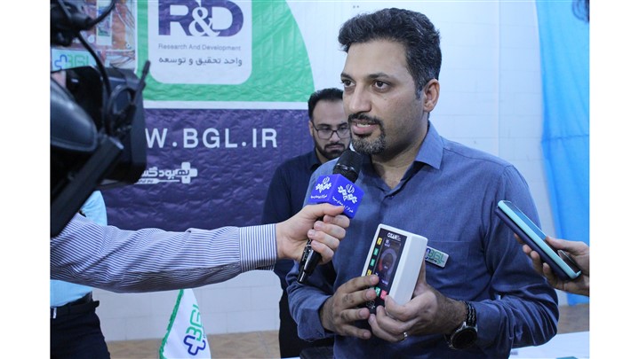 رونمایی از دستگاه خلوص سنج اکسیژن و دستگاه کنترل کننده هوشمندکاف لوله تراشه