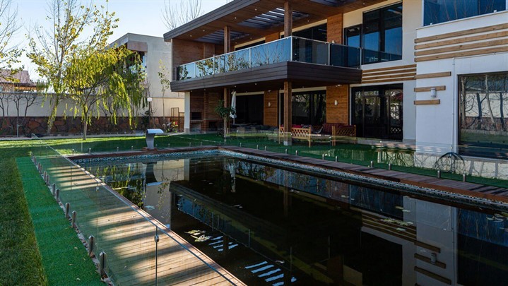  راهنما خرید نرده شیشه ای – جانپناه شیشه ای – هندریل شیشه ای