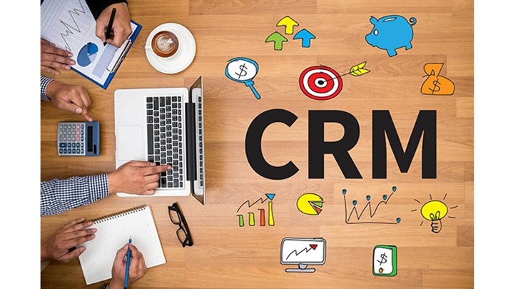 نرم افزار CRM چیست؟ 