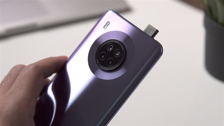 نگاهی به گوشی جدید هوآوی Y9a؛ مهمان جدید بازار موبایل کشور نگاهی به گوشی جدید هوآوی Y9a؛ مهمان جدید بازار موبایل کشور