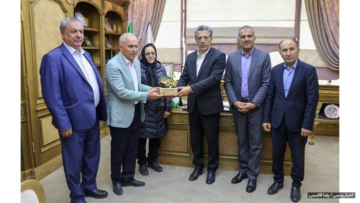قدردانی خیریه امید از رئیس اتاق بازرگانی ارومیه در تأمین دستگاه رادیوتراپی