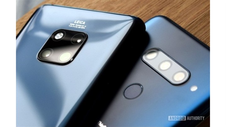  Huawei mate 20 pro همچنان در رسانه‌های معتبر دنیا پیشتاز است