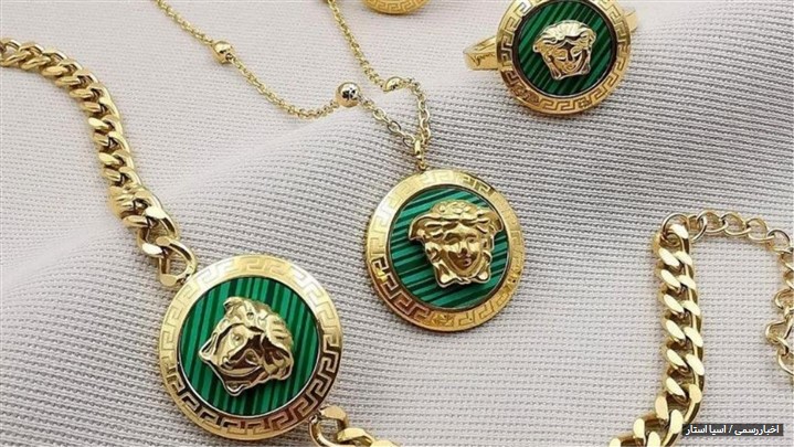 پیش از خرید بدلیجات و زیورآلات به این نکات توجه داشته باشید. پیش از خرید بدلیجات و زیورآلات به این نکات توجه داشته باشید.