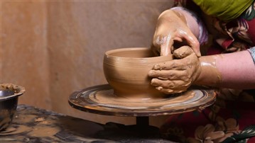 آموزش سفالگری و مزایای آن آموزش سفالگری و مزایای آن