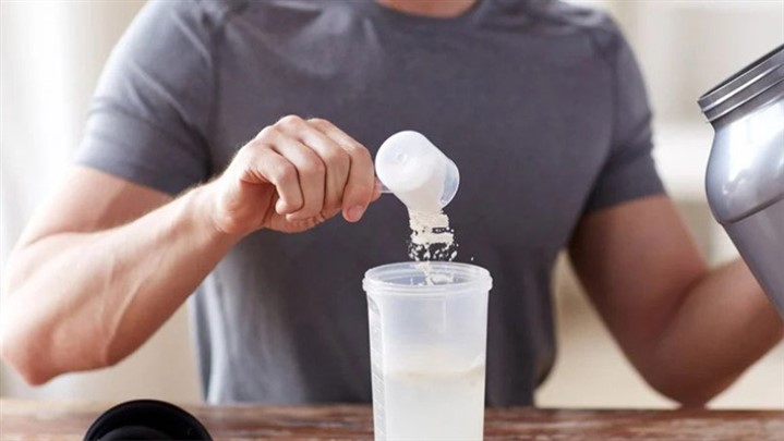 مکمل گینر چیست؟ [فواید و عوارض گینر + تشخیص گینر اصل از تقلبی]