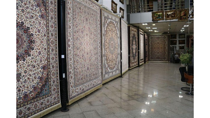 خرید اینترنتی فرش کاشان، از کارخانه و بدون واسطه، با کمترین قیمت بازار خرید اینترنتی فرش کاشان، از کارخانه و بدون واسطه، با کمترین قیمت بازار