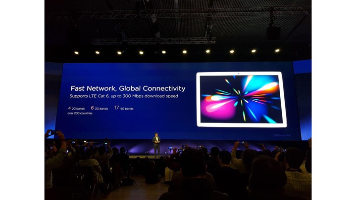 محصولات جدید هوآوی در کنگره جهانی موبایل MWC 2018  برای دنیایی کاملاً متصل