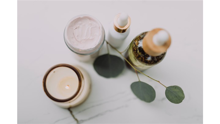 با رنگدونه، به دنیای محصولات مراقبت پوست و مو وارد شوید