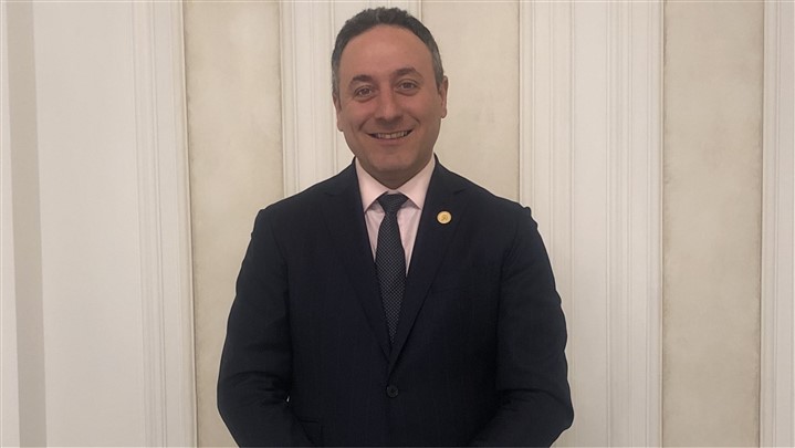 افقهای جدید از جوهره سرای ابریشم  افقهای جدید از جوهره سرای ابریشم