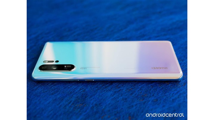 بررسی سه‌ماهه‌ِ Huawei P30 Pro همچنان بهترین پرچمدار بازار