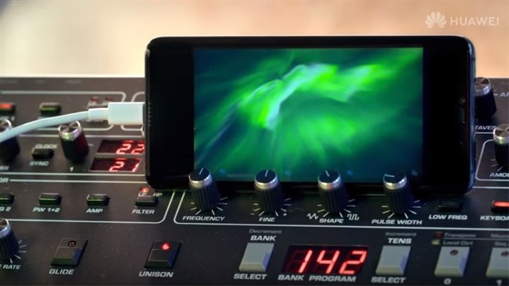 با هوش مصنوعی هوآوی، نور را بشنویم!