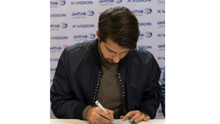 کریم انصاریفرد سفیر برند ایکس ویژن شد کریم انصاریفرد سفیر برند ایکس ویژن شد