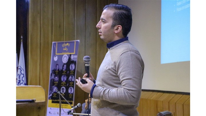 انتقال تجربیات فعالان دیجیتال مارکتینگ در ایران در رویداد رهبران رشد