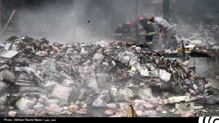 آتش سوزی در کشتارگاه صنعتی پرسفید آمل تحت حمایت بیمه ما