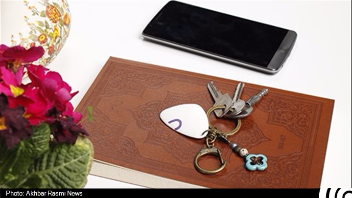 پیش فروش گجت ردیاب محصولات گمشده فایندیما