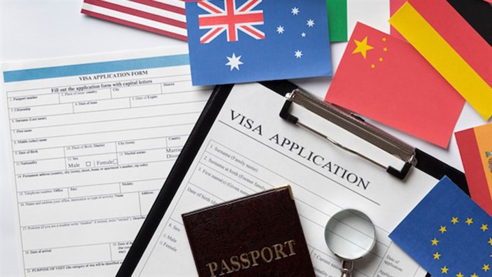 ۱۰ اشتباه رایج در انتخاب موسسه مهاجرتی که می‌تواند آینده شما را خراب کند!