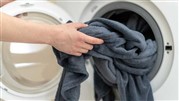 13 نکته مهم برای شستشوی پتو در لباسشویی