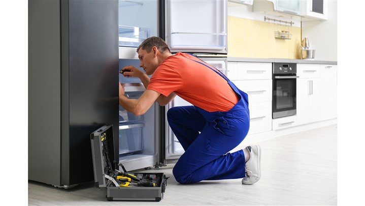 علت داغ شدن بدنه یخچال بوش چیست؟ علت داغ شدن بدنه یخچال بوش چیست؟