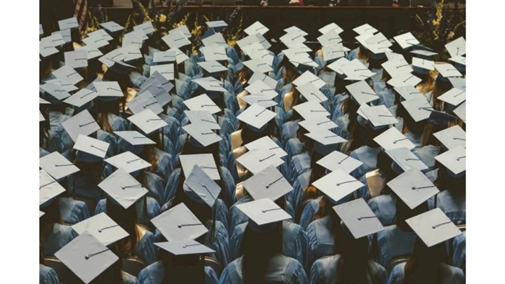 مهاجرت تحصیلی در کدام مقطع بهتره؟