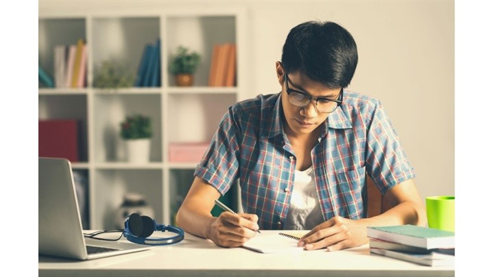 مهاجرت تحصیلی در کدام مقطع بهتره؟