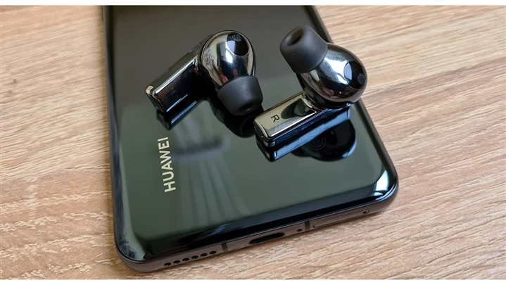 کسب رتبه نخست هوآوی FreeBuds Pro در میان 56 هندزفری از سراسر جهان