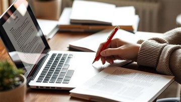 از برآورد هزینه تا انتخاب ناشر ایده‌آل با انتشارات امیدسخن