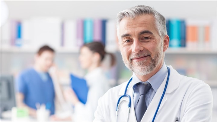 متخصص طب فیزیکی و توانبخشی کیست؟ متخصص طب فیزیکی و توانبخشی کیست؟