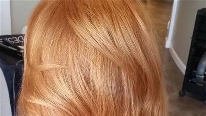 رنگ موی عسلی و آموزش ترکیب های آن