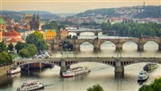 به این دلایل به پراگ سفر کنید