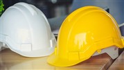 مقایسه کلاه ایمنی کار در ارتفاع و کلاه ایمنی عایق برق