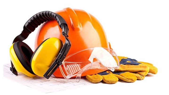 لزوم استفاده از لوازم ایمنی و تجهیزات آتش نشانی در محیط های کاری