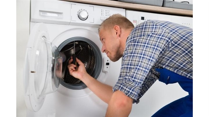 بررسی انواع علل تکان خوردن لباسشویی