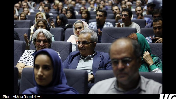 از همه جا برای شهدای غواص آمدند از همه جا برای شهدای غواص آمدند