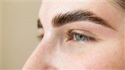 آیا کاشت ابرو واقعاً دائمی است؟